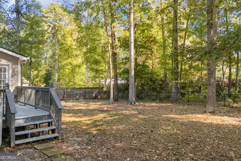 Exterior - 145 Crestview Dr, Jefferson, GA 30549 photo 7 of 14