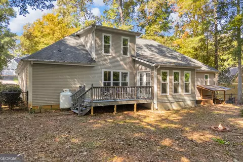 Exterior - 145 Crestview Dr, Jefferson, GA 30549 photo 9 of 14