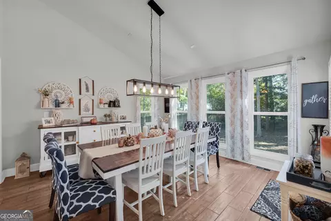 Dining - 145 Crestview Dr, Jefferson, GA 30549 photo 4 of 4