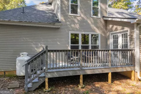 Exterior - 145 Crestview Dr, Jefferson, GA 30549 photo 6 of 14