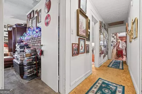 Entry Way - 4334 E Cherokee Dr, Canton, GA 30115 photo 2 of 2