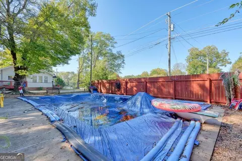 Exterior - 4334 E Cherokee Dr, Canton, GA 30115 photo 17 of 20