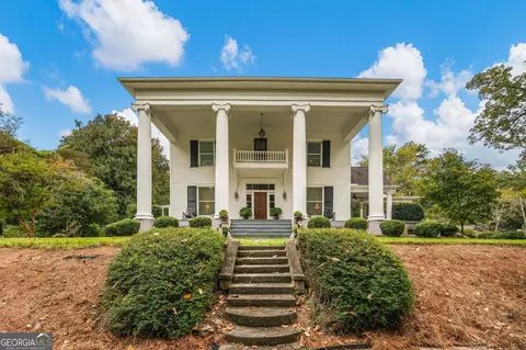 248 W Point St, Roanoke, AL 36274