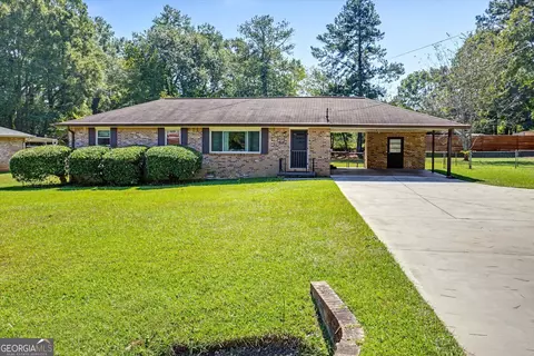 2275 Hurt Rd SW, Marietta, GA 30008