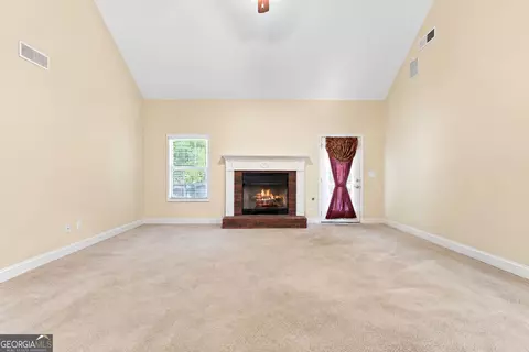 Living - 226 Hummingbird Ct, Hampton, GA 30228 photo 2 of 2