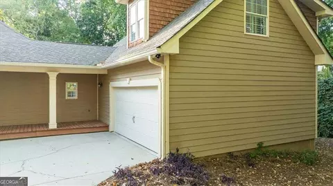 Exterior - 1805 Stephens Ct, Monroe, GA 30656 photo 5 of 22