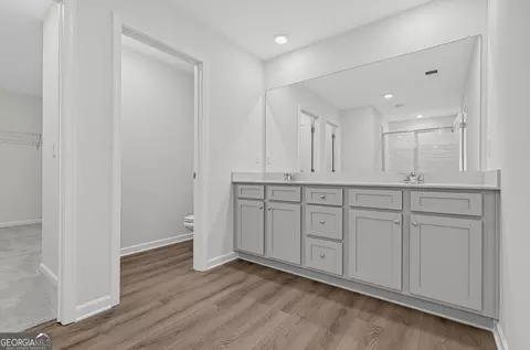Entry Way - 3875 Breton Cv, Bethlehem, GA 30620 photo 6 of 6