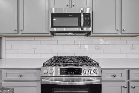 Kitchen - 3875 Breton Cv, Bethlehem, GA 30620 photo 2 of 7