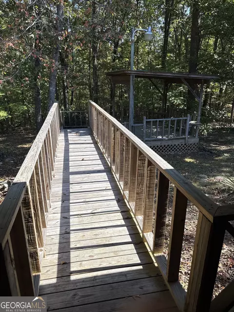 Exterior - 232 Westmoreland Rd, Buchanan, GA 30113 photo 3 of 6