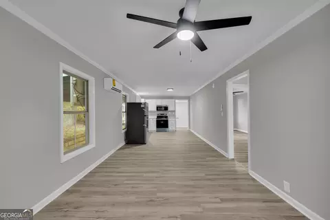 Entry Way - 232 S Pine St, Toccoa, GA 30577 photo 1 of 1