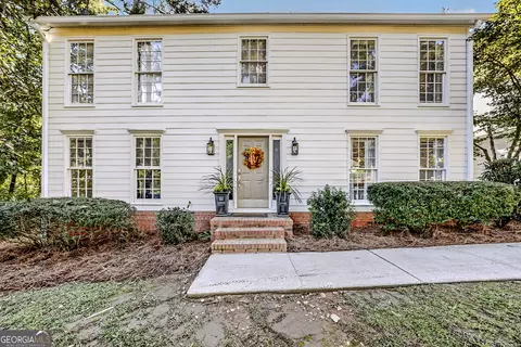 Exterior - 126 Ashling Dr, Lagrange, GA 30240 photo 2 of 7