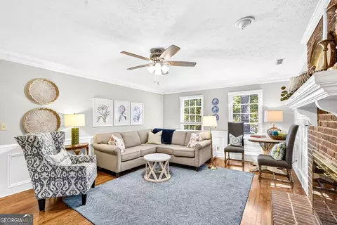 Living - 126 Ashling Dr, Lagrange, GA 30240 photo 1 of 1