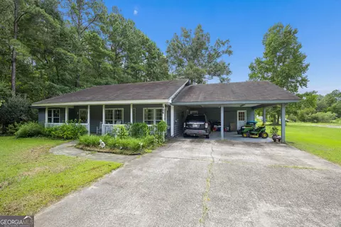 426 Adams Rd, Bloomingdale, GA 31302