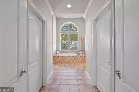 Entry Way - 1132 Venetian Ln, Hampton, GA 30228 photo 3 of 6