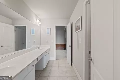 Bath - 1132 Venetian Ln, Hampton, GA 30228 photo 5 of 5