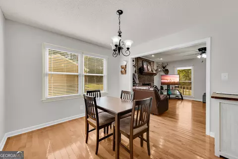 Dining - 64 White Valley Dr, Toccoa, GA 30577 photo 4 of 4
