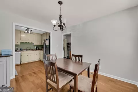 Dining - 64 White Valley Dr, Toccoa, GA 30577 photo 2 of 4
