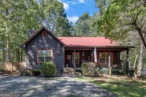 18 Shelter Cove Rd, Cleveland, GA 30528