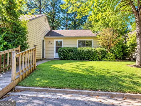 229 Mateo Walk, Lawrenceville, GA 30046