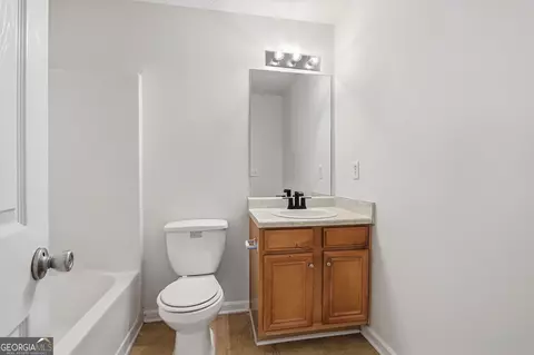 Bath - 235 Hillside Oak Ln, Covington, GA 30016 photo 6 of 7