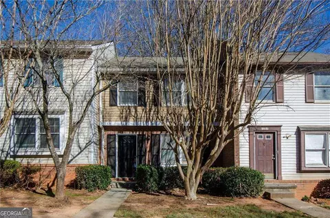 1066 Wedgewood Ln, Tucker, GA 30084