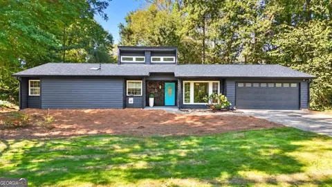 2979 Christophers Ct, Marietta, GA 30062
