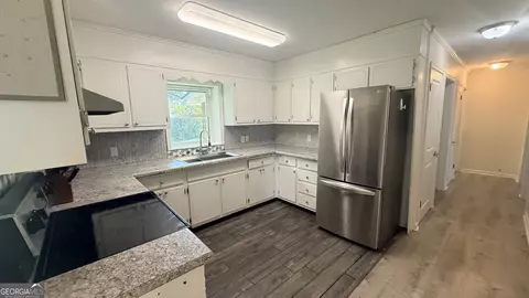 Entry Way - 1670 Sandy Flat Rd, Bowdon, GA 30108 photo 1 of 1