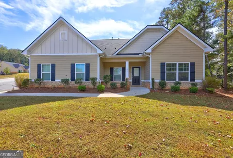 100 Ruby Ln, Mcdonough, GA 30252