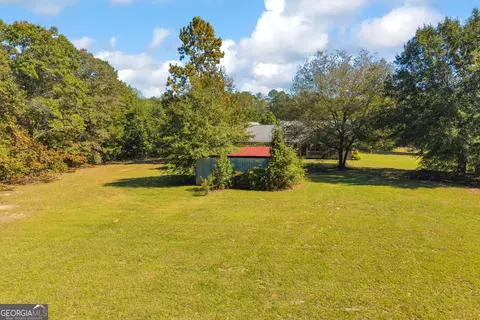 Exterior - 1836 Mize Rd, Toccoa, GA 30577 photo 9 of 10