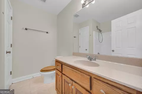 Bath - 1836 Mize Rd, Toccoa, GA 30577 photo 2 of 5