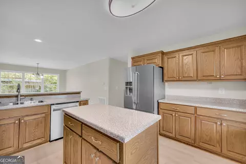 Kitchen - 1836 Mize Rd, Toccoa, GA 30577 photo 4 of 5