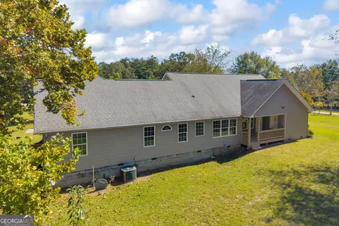 Exterior - 1836 Mize Rd, Toccoa, GA 30577 photo 10 of 10
