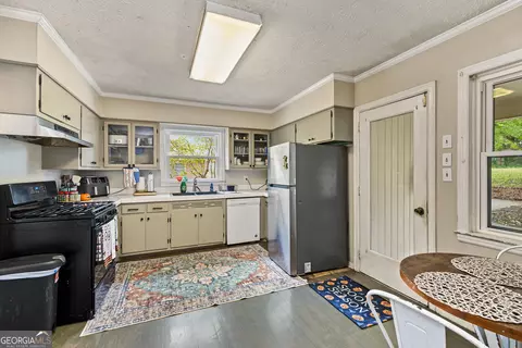 Kitchen - 1120 Maple Dr, Griffin, GA 30224 photo 1 of 2