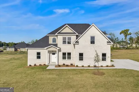 438 Burlington Dr, Lizella, GA 31052