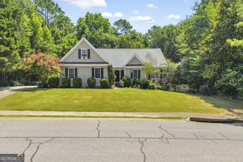 905 Daisy Ln, Athens, GA 30605