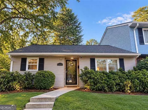 328 Cabaret Ct SW #5, Marietta, GA 30064
