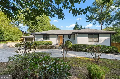 2492 Parkdale Pl NE, Atlanta, GA 30305