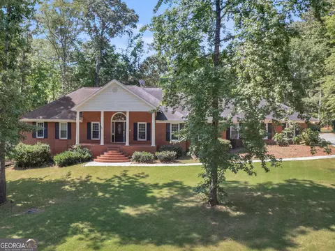 2585 Wildwood Ct, Jonesboro, GA 30236