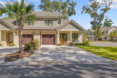 170 Fifty Oaks Ln, Saint Simons Island, GA 31522