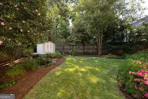 Exterior - 186 Coventry Rd, Decatur, GA 30030 photo 7 of 9