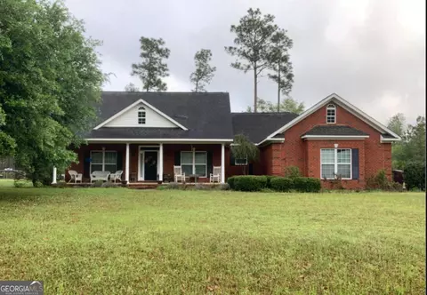 224 Surrey Ln, Statesboro, GA 30458
