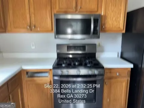 3384 Bells Landing Dr, Rex, GA 30273 photo 4