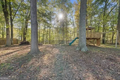 Exterior - 210 Rivergate Dr, Suwanee, GA 30024 photo 11 of 19