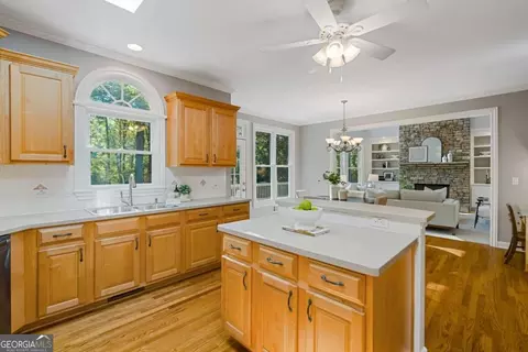 Kitchen - 210 Rivergate Dr, Suwanee, GA 30024 photo 3 of 3
