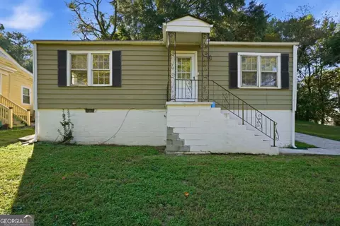 2903 Blount St, East Point, GA 30344
