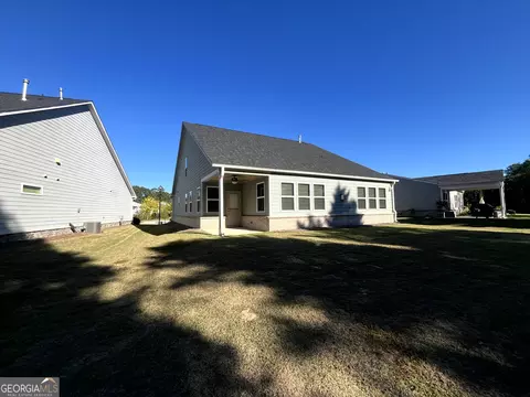 Exterior - 811 Pineberry Ct, Grayson, GA 30017 photo 5 of 7