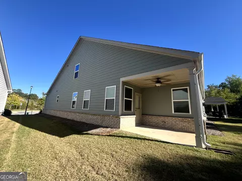 Exterior - 811 Pineberry Ct, Grayson, GA 30017 photo 7 of 7