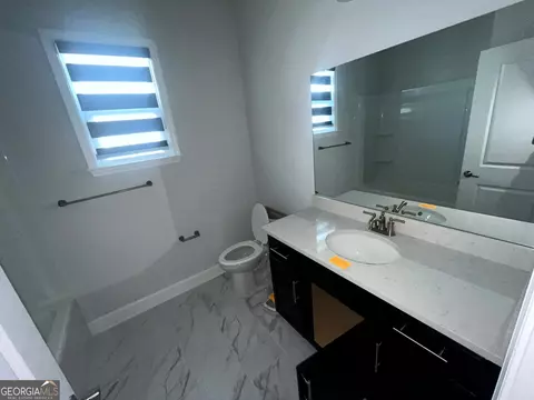 Bath - 811 Pineberry Ct, Grayson, GA 30017 photo 1 of 1