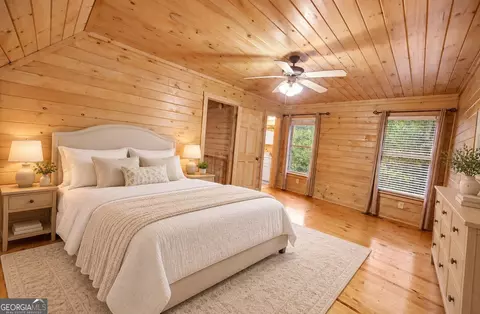 Bedroom - 85 Post Oak Ln, Jasper, GA 30143 photo 4 of 5