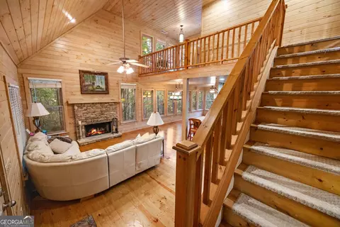 Entry Way - 85 Post Oak Ln, Jasper, GA 30143 photo 1 of 4